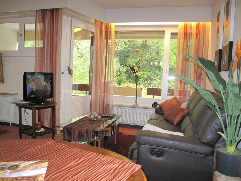 Appartementhaus im Grün Bad Bellingen Habitación foto